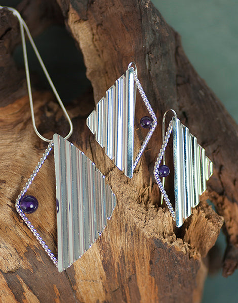 Argentium Silver (Tarnish Resistant) Necklace with Amethyst