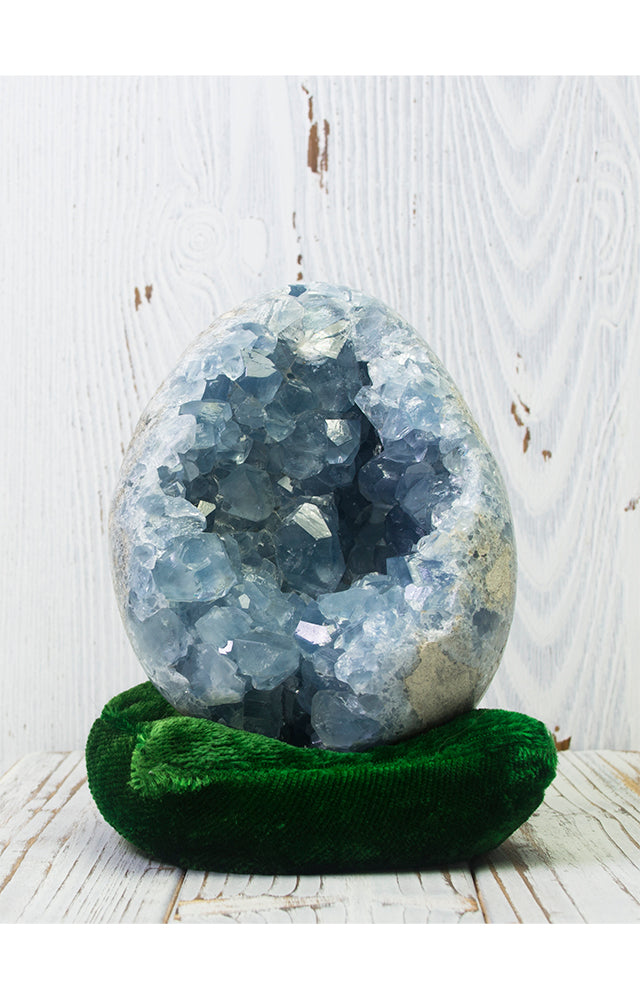 Angelic Celestite Stone Egg